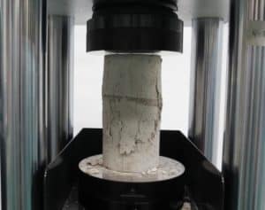 essai à la compression pour diagnostic structure bâtiment