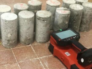 Carottes de béton numérotées et radar GPR pour sondage de structure BIBTP
